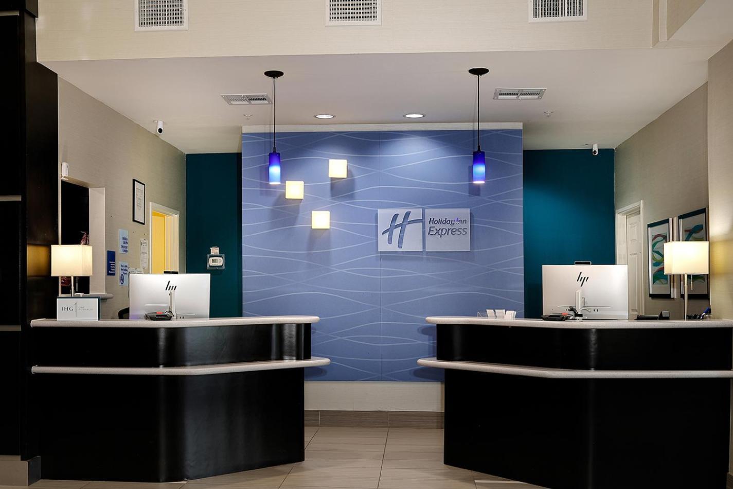 Holiday Inn Express & Suites Houston Northwest-Brookhollow By Ihg Exterior foto