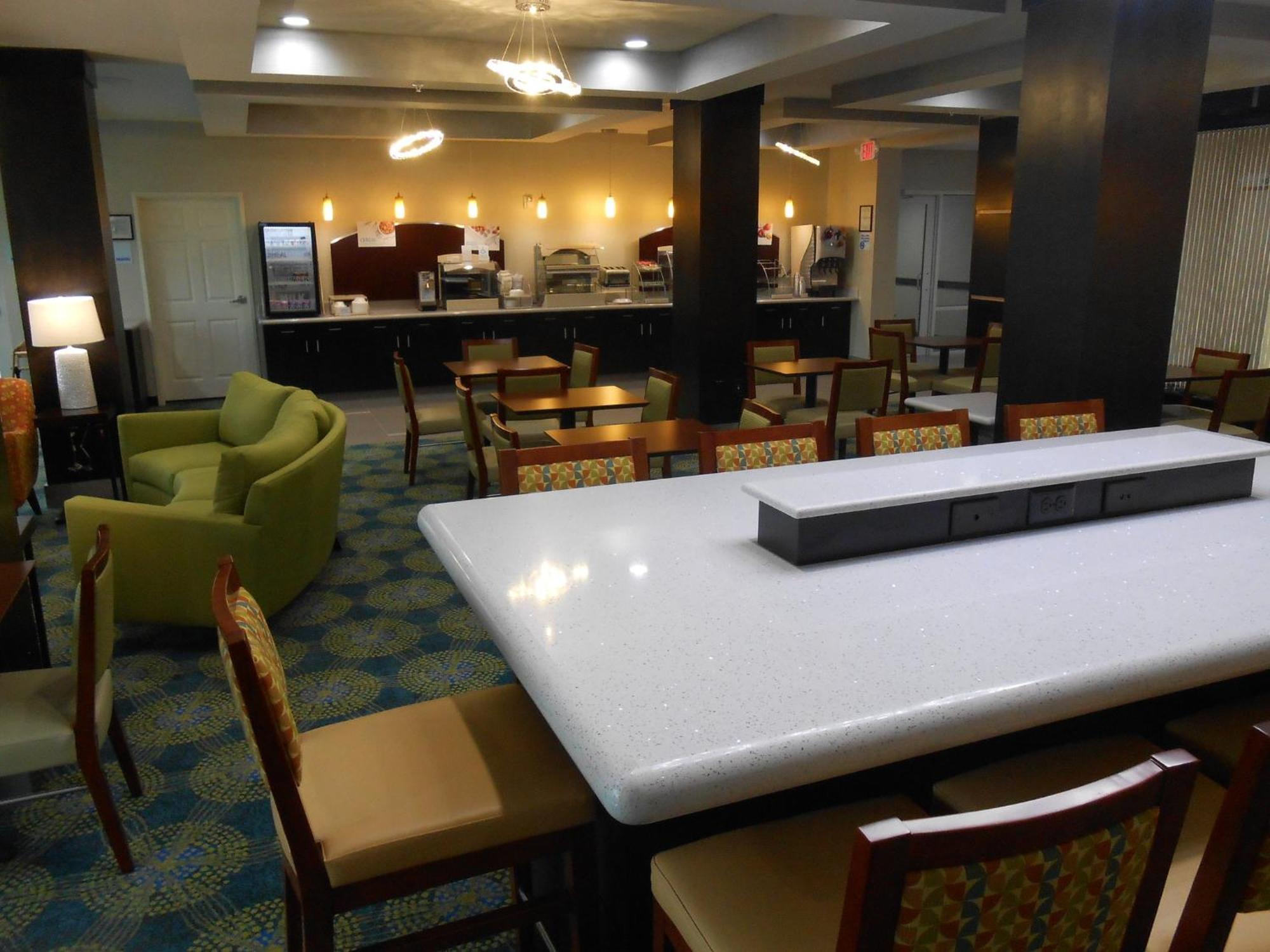 Holiday Inn Express & Suites Houston Northwest-Brookhollow By Ihg Exterior foto